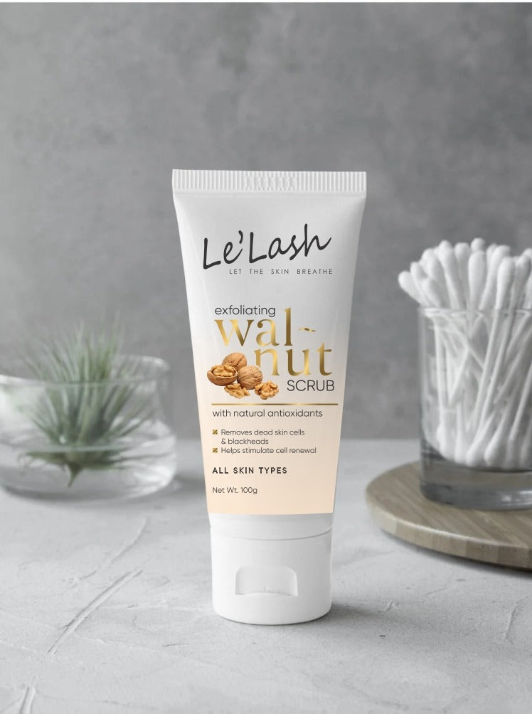 Le'Lash Walnut Scrub